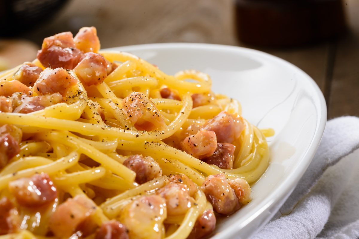 La Celebrazione della Carbonara Day: Tradizione e Gusto in un piatto tipico